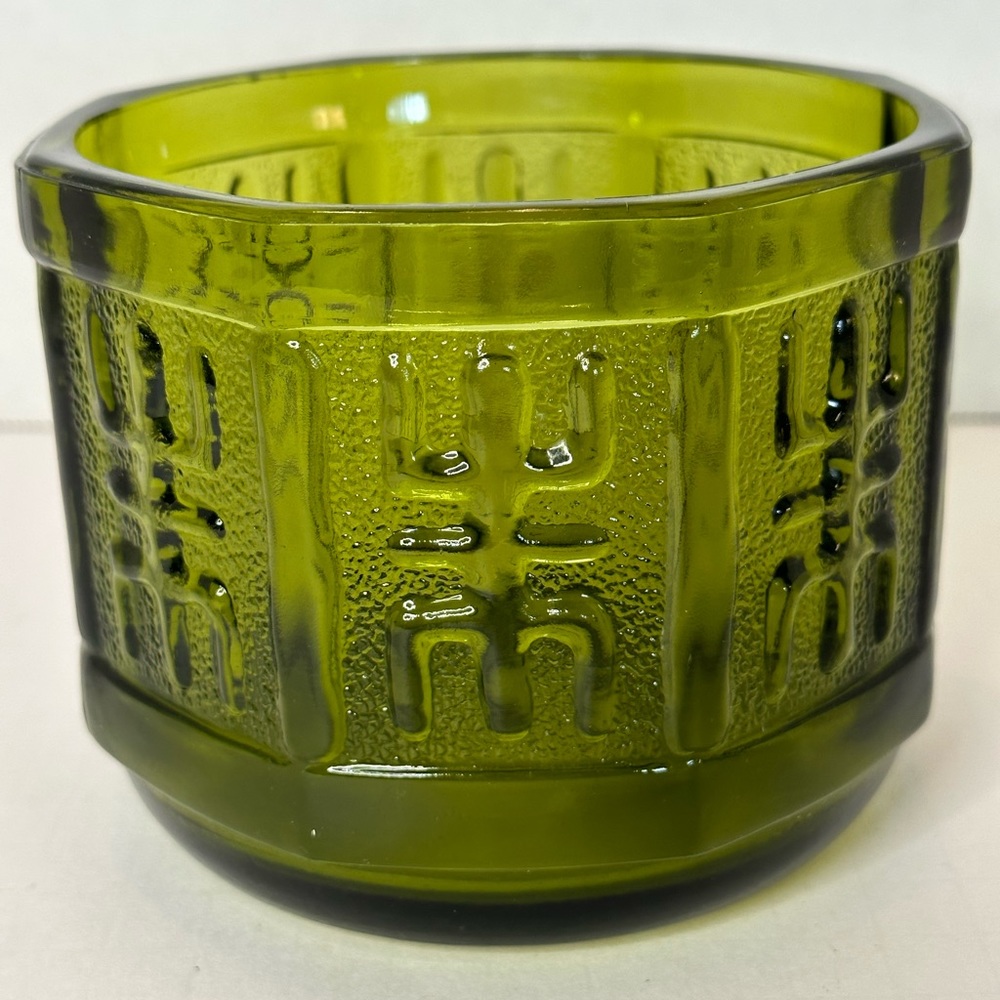 MCM Indiana Glass Green Embossed Asian Tribal Octagon Candy Dish Tiki Bar